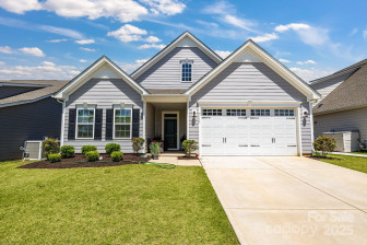 5112 Larewood Dr Charlotte, NC 28215