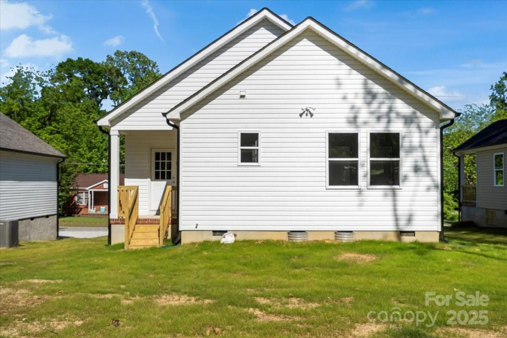 1103 Kenly St Salisbury, NC 28144