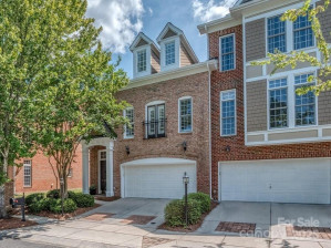 7722 Springs Village Ln Charlotte, NC 28226