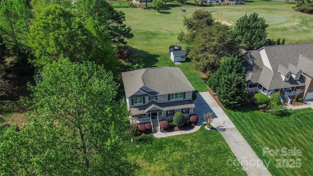136 Wood Duck Loop Mooresville, NC 28117