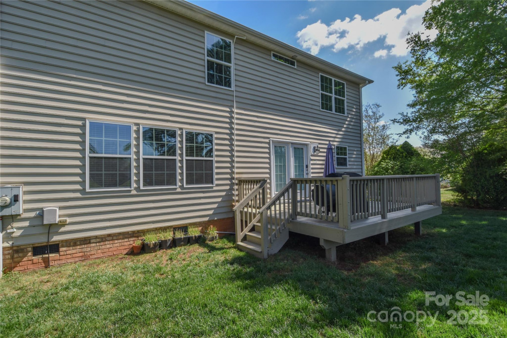 136 Wood Duck Loop Mooresville, NC 28117