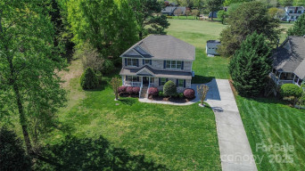 136 Wood Duck Loop Mooresville, NC 28117