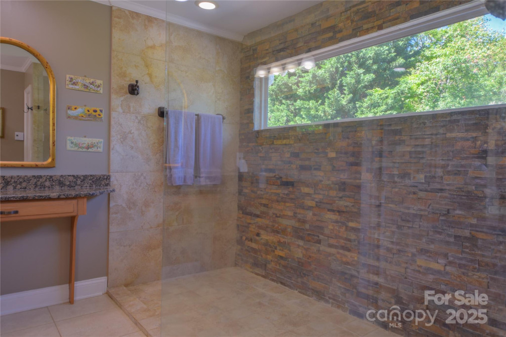 106 Chatworth Ln Mooresville, NC 28117