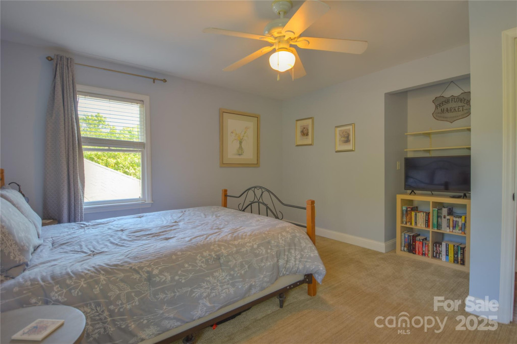 106 Chatworth Ln Mooresville, NC 28117