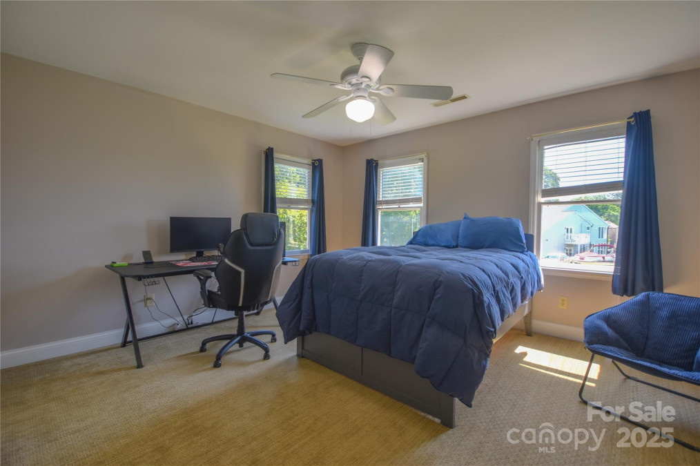 106 Chatworth Ln Mooresville, NC 28117
