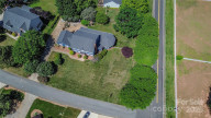 106 Chatworth Ln Mooresville, NC 28117