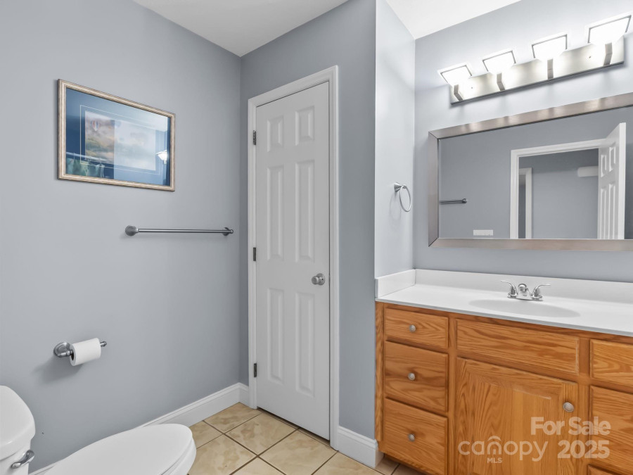 89 Bobcat Pa Marion, NC 28752