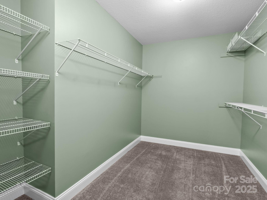 89 Bobcat Pa Marion, NC 28752