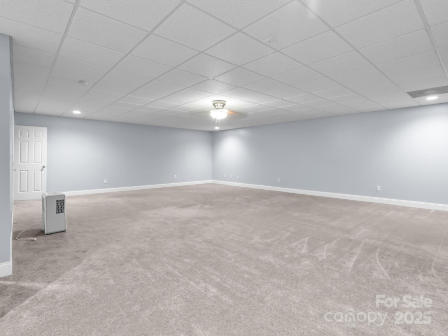 89 Bobcat Pa Marion, NC 28752