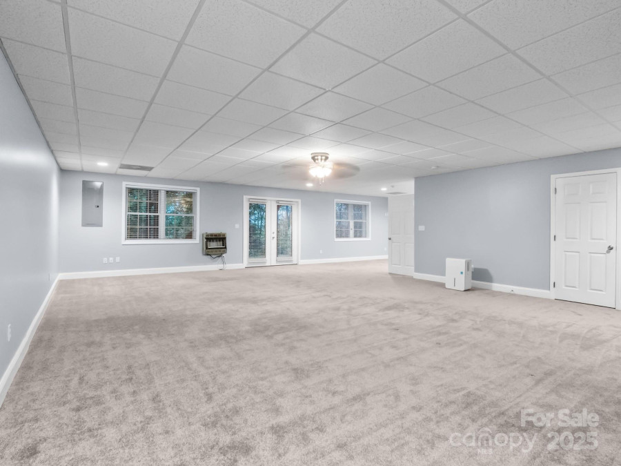 89 Bobcat Pa Marion, NC 28752