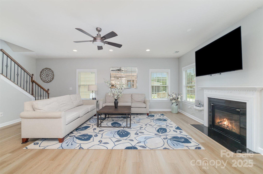 2041 Topaz Pz Davidson, NC 28036