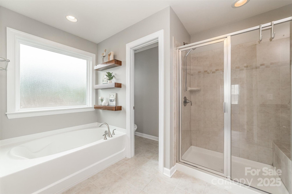 2041 Topaz Pz Davidson, NC 28036