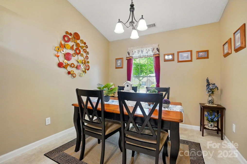 118 Winborne Dr Mooresville, NC 28115