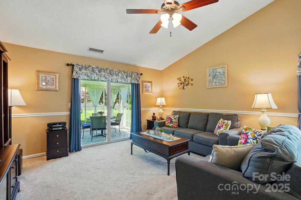 118 Winborne Dr Mooresville, NC 28115