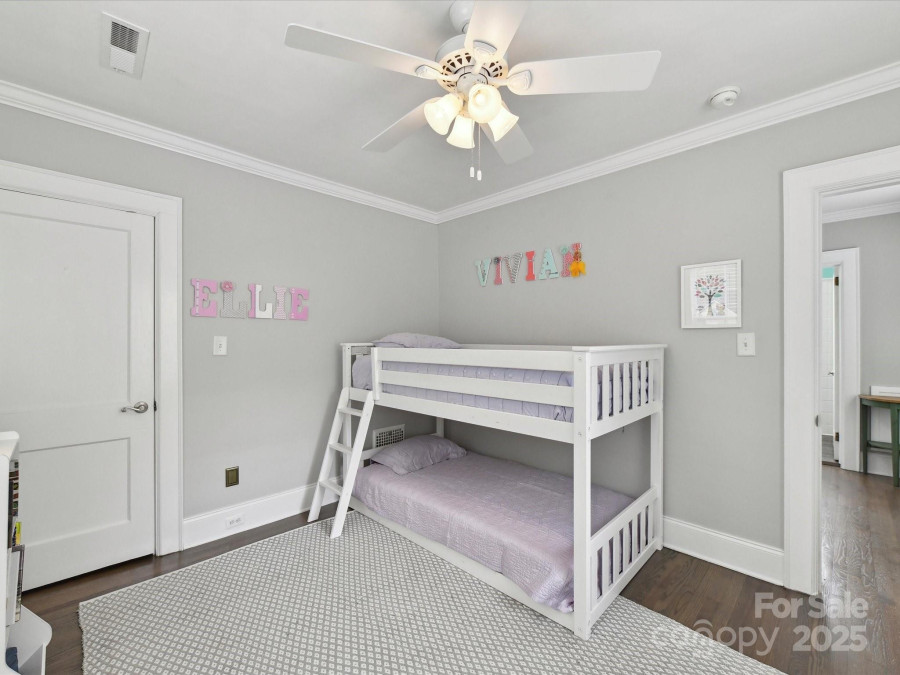 2804 Park Rd Charlotte, NC 28209