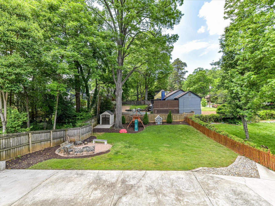 2804 Park Rd Charlotte, NC 28209