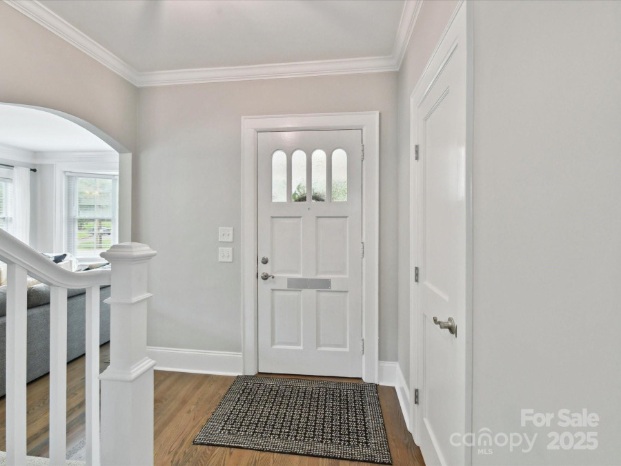 2804 Park Rd Charlotte, NC 28209