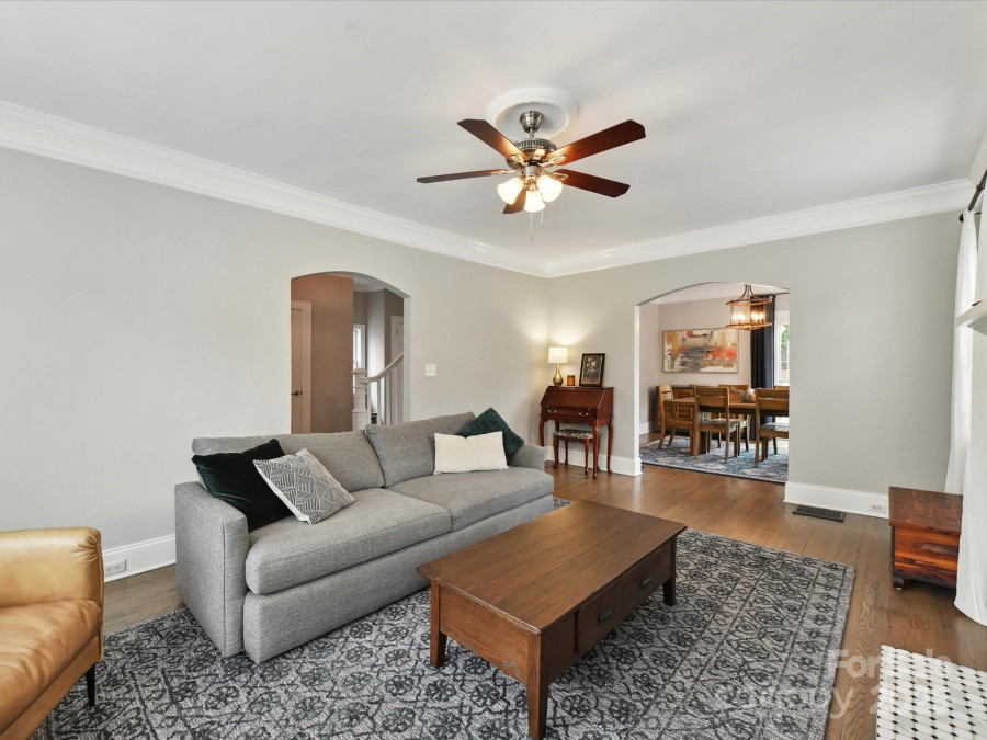 2804 Park Rd Charlotte, NC 28209