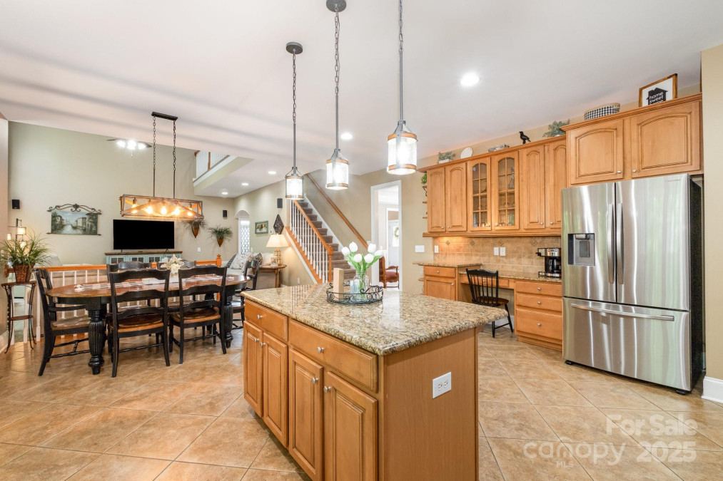 7730 Windsor Forest Pl Harrisburg, NC 28075
