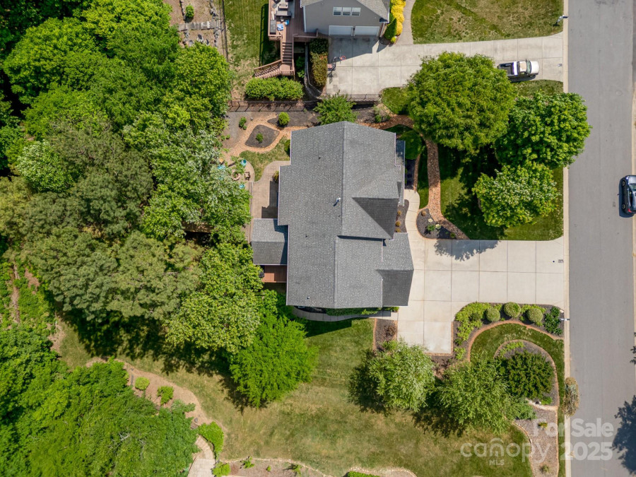 7730 Windsor Forest Pl Harrisburg, NC 28075
