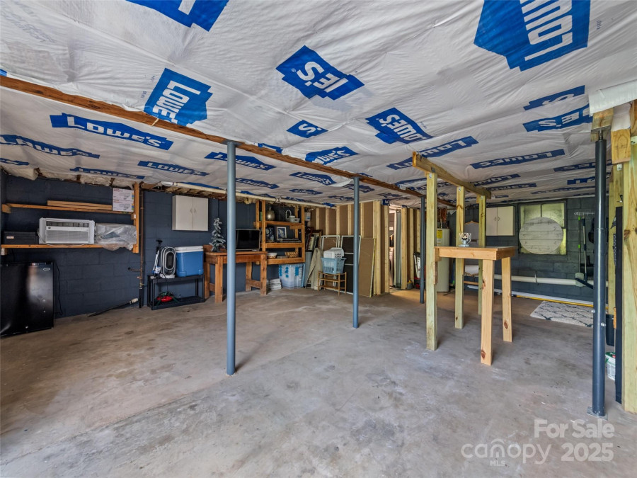 68 Piney Mountain Church Rd Candler, NC 28715