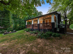 68 Piney Mountain Church Rd Candler, NC 28715