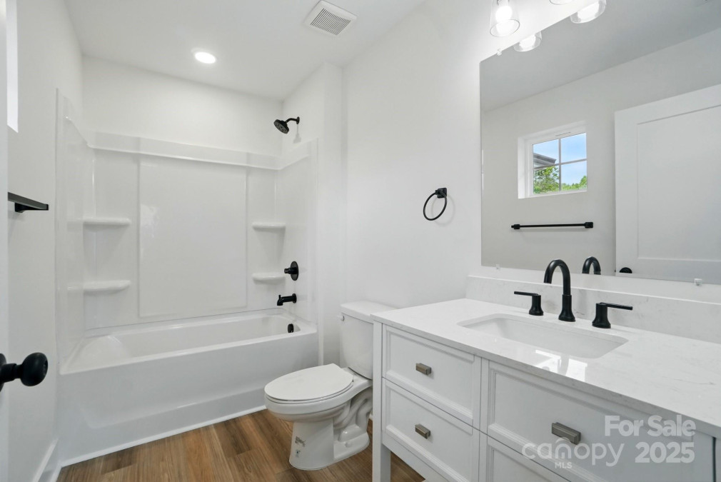 1118 Allman Extension Mount Pleasant, NC 28124