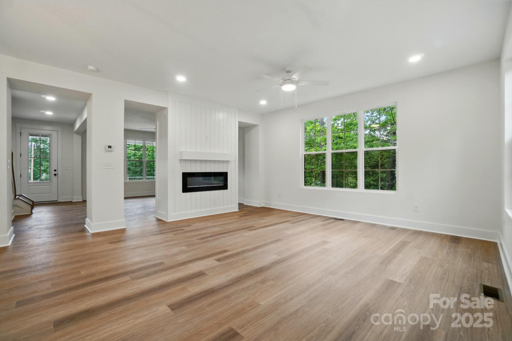 1118 Allman Extension Mount Pleasant, NC 28124