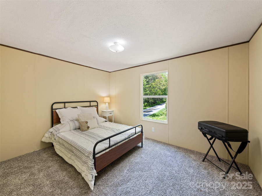 700 Cove Creek Rd Waynesville, NC 28785