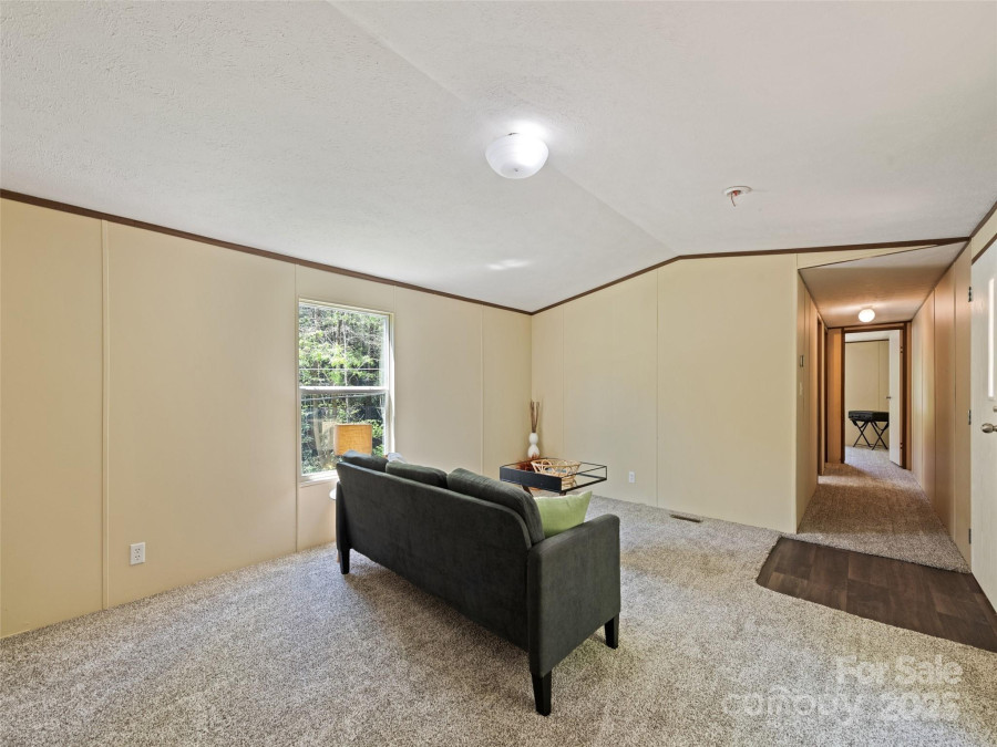 700 Cove Creek Rd Waynesville, NC 28785