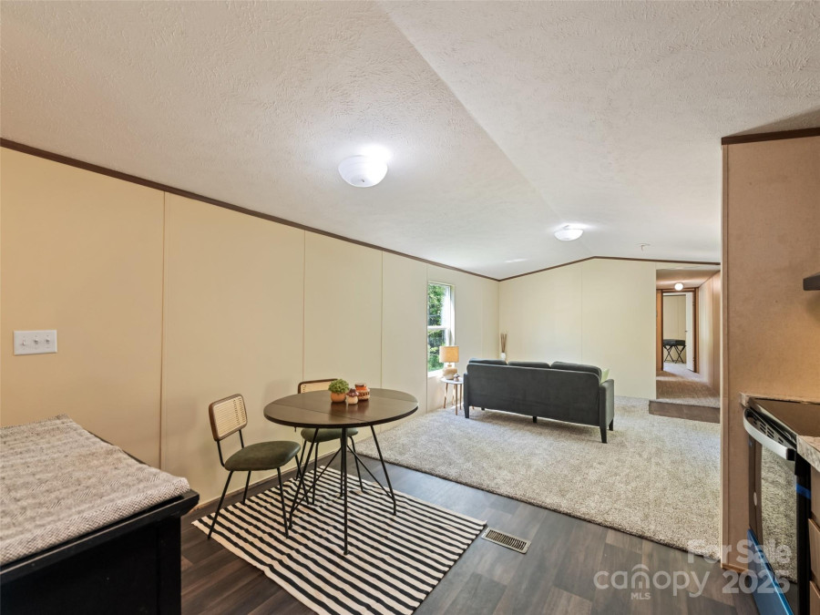 700 Cove Creek Rd Waynesville, NC 28785