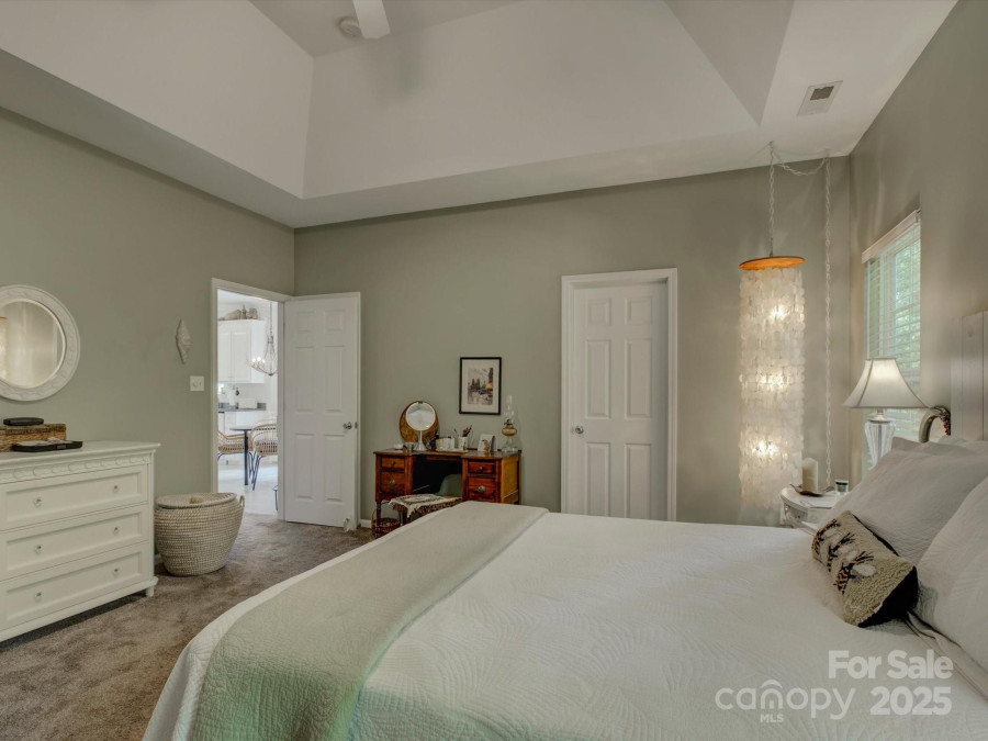 433 Linsbury Ct Gastonia, NC 28056