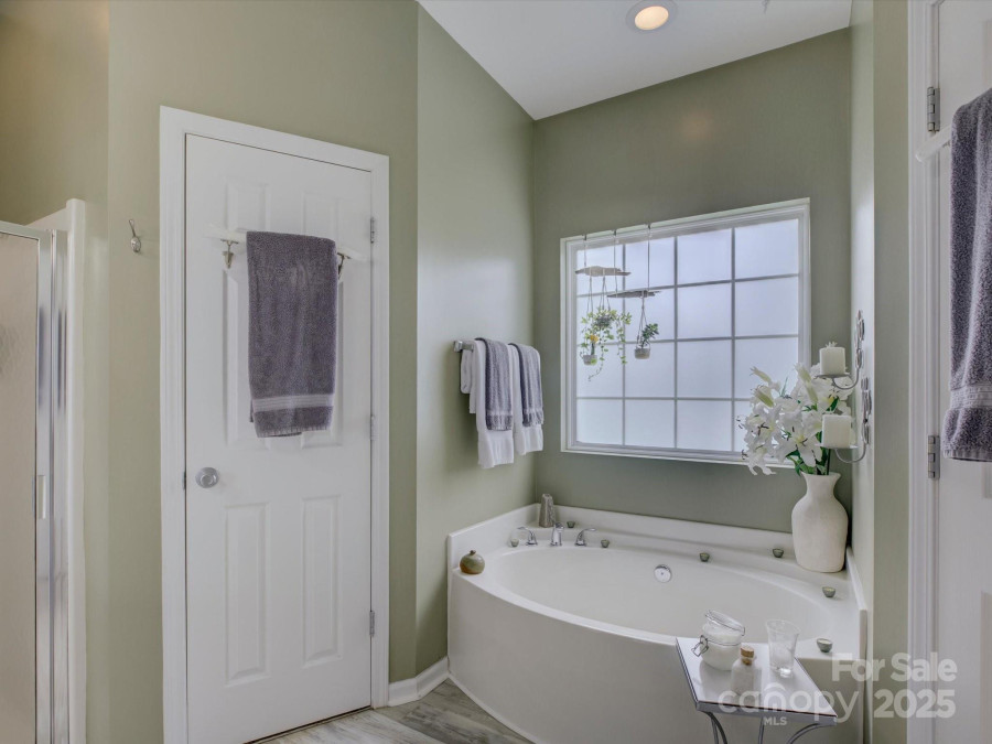 433 Linsbury Ct Gastonia, NC 28056