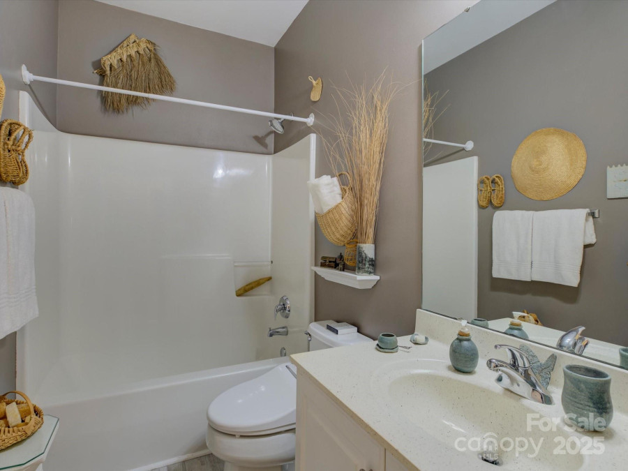 433 Linsbury Ct Gastonia, NC 28056