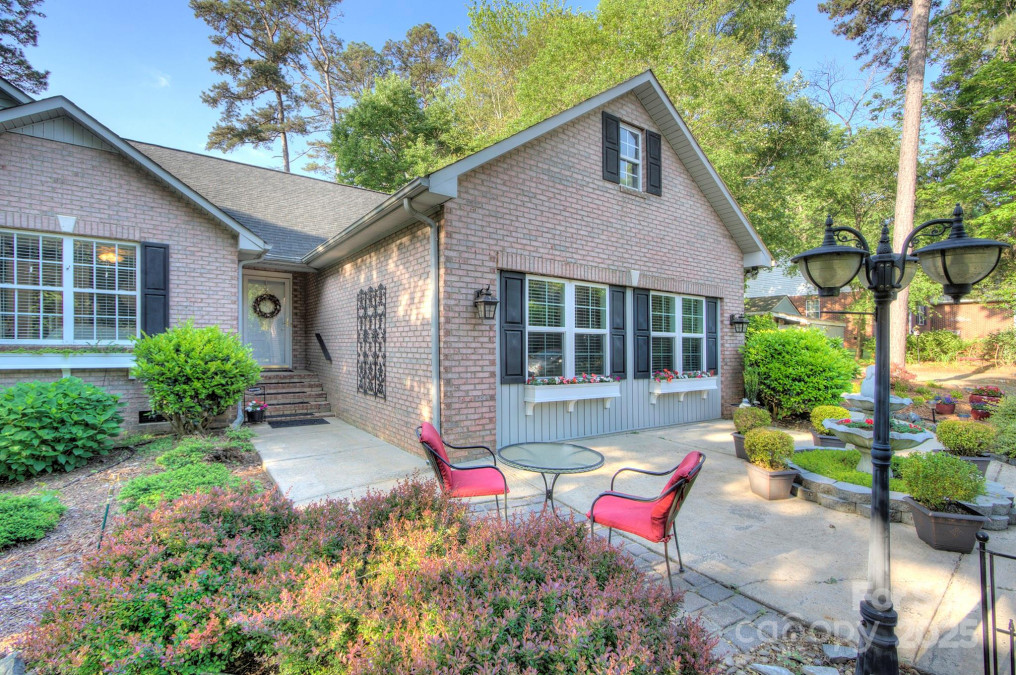 6005 Bryant Ln Waxhaw, NC 28173