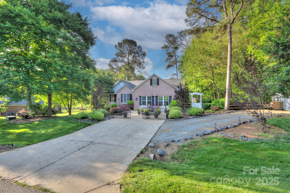 6005 Bryant Ln Waxhaw, NC 28173