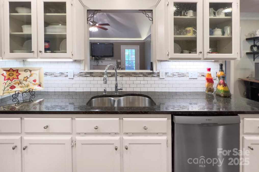 6005 Bryant Ln Waxhaw, NC 28173