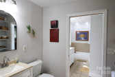 37 Nichols Hill Dr Asheville, NC 28804