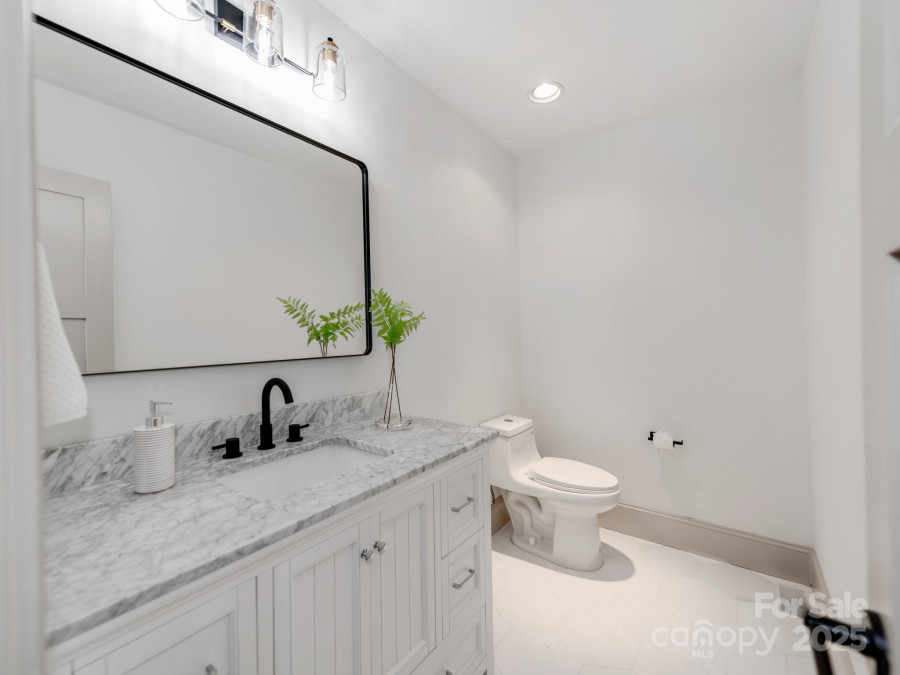 3501 Providence Rd Charlotte, NC 28211