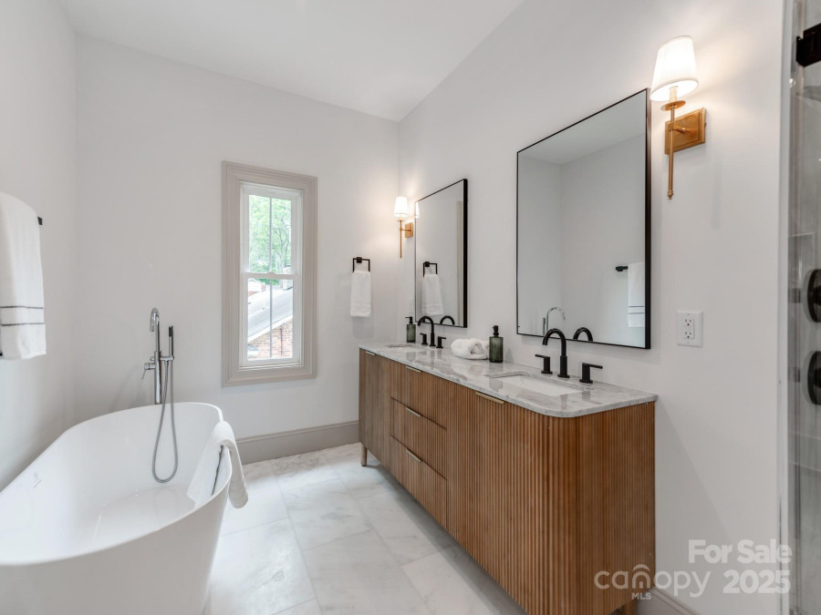 3501 Providence Rd Charlotte, NC 28211