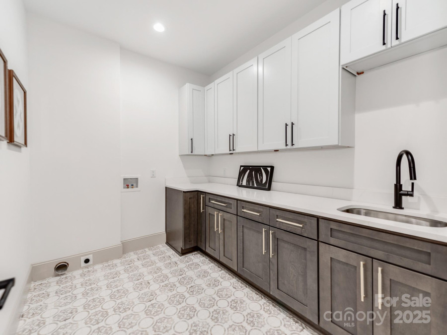 3501 Providence Rd Charlotte, NC 28211