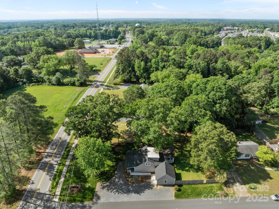 319 Central Ave Locust, NC 28097