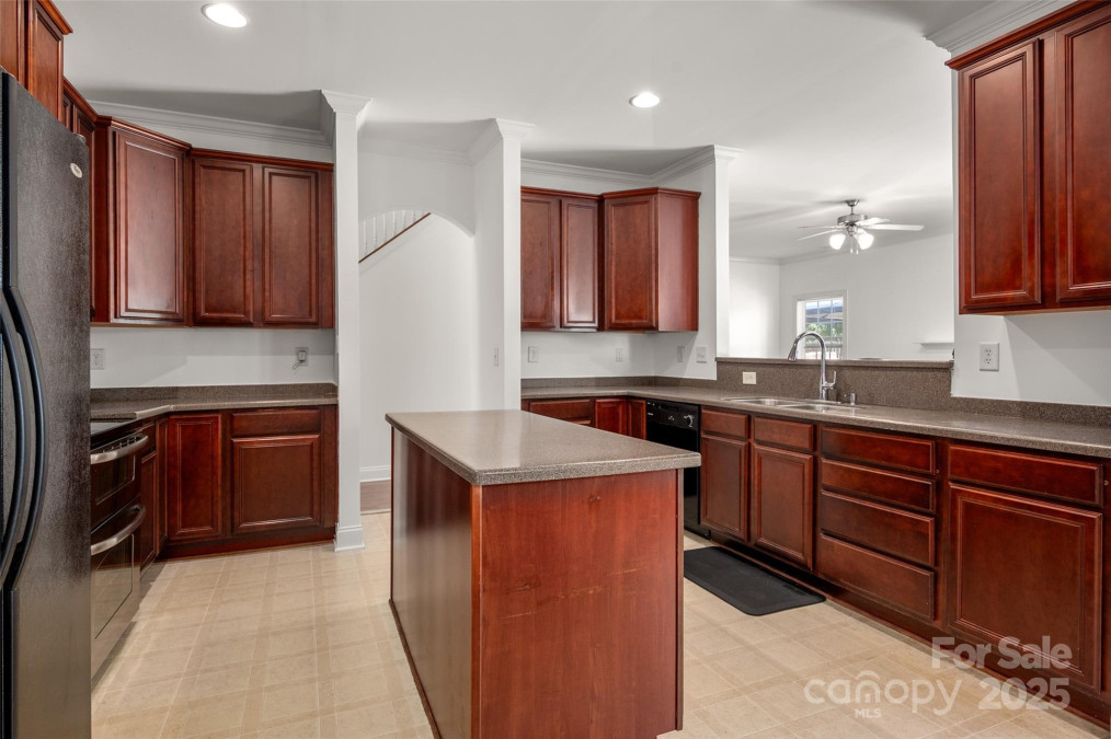 12802 Waterlyn Club Dr Charlotte, NC 28278