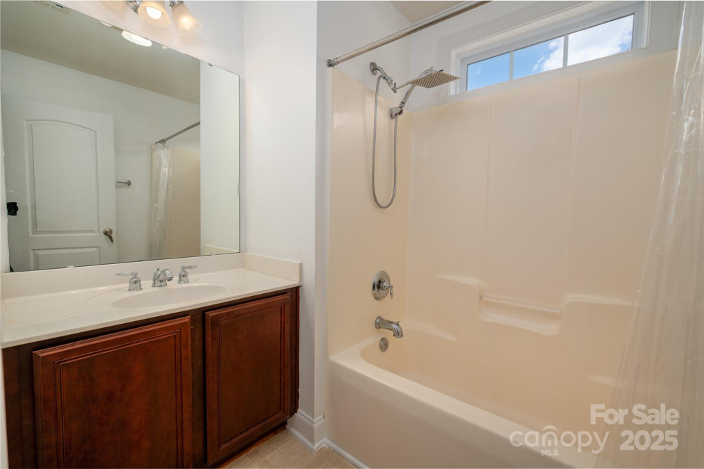 12802 Waterlyn Club Dr Charlotte, NC 28278