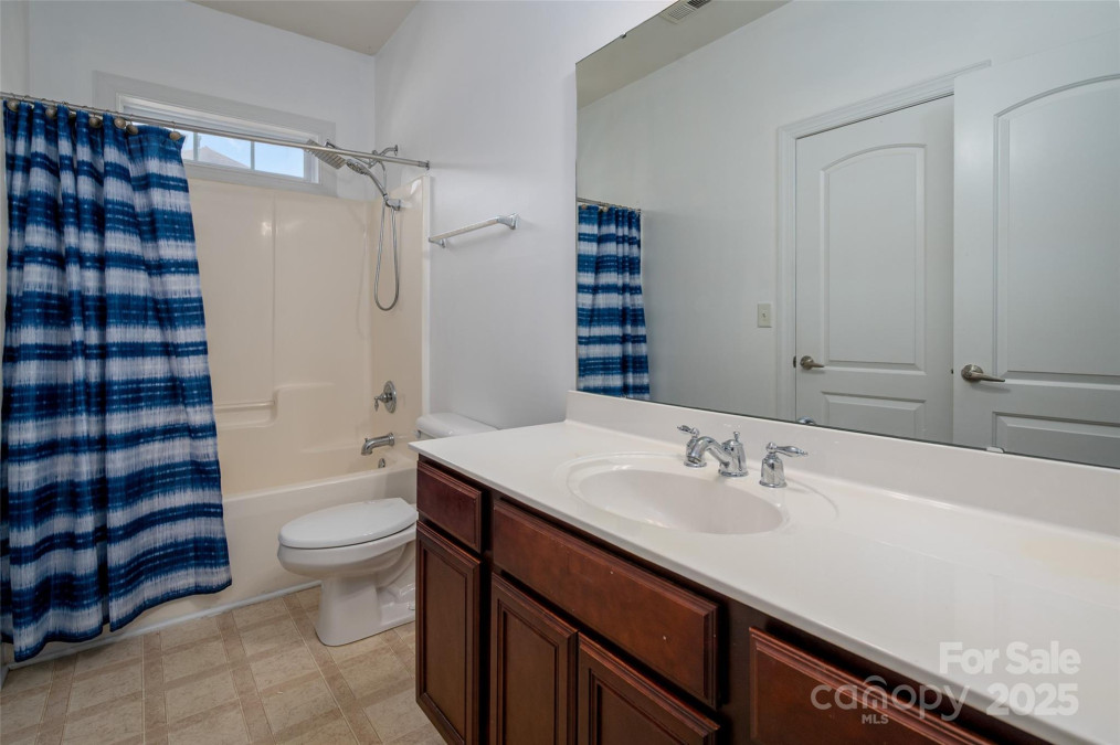 12802 Waterlyn Club Dr Charlotte, NC 28278