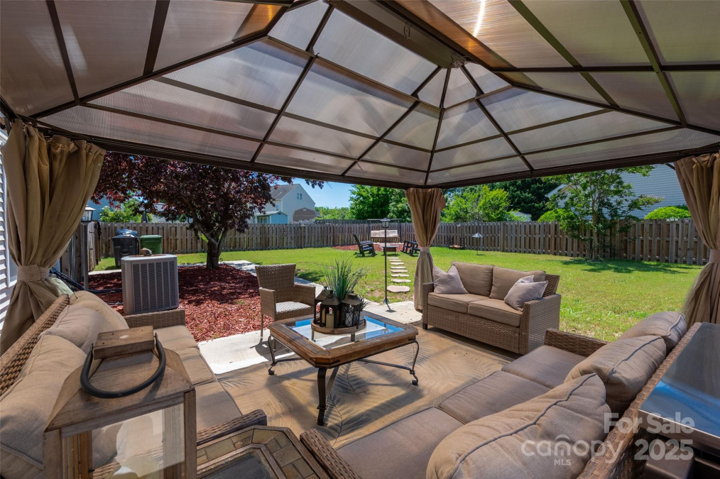 12802 Waterlyn Club Dr Charlotte, NC 28278