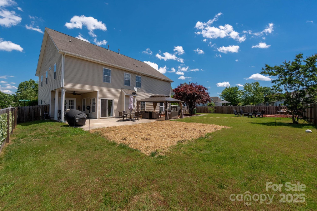 12802 Waterlyn Club Dr Charlotte, NC 28278