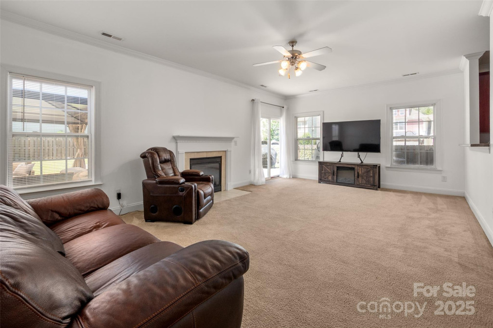 12802 Waterlyn Club Dr Charlotte, NC 28278