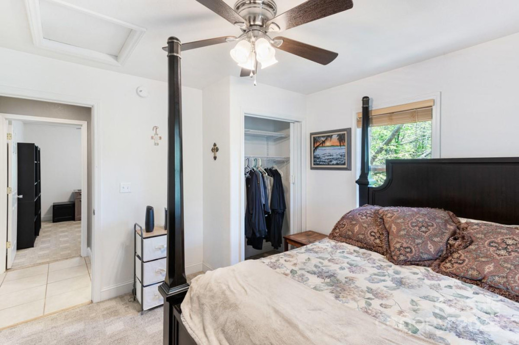 349 Penland St Clyde, NC 28721