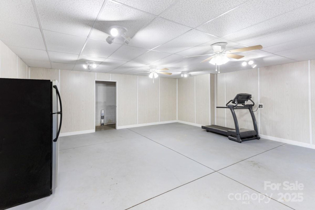 349 Penland St Clyde, NC 28721